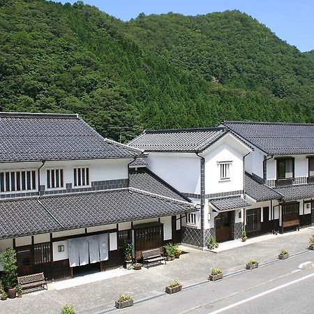 Yubaraonsen Yubaranoyado Komeya Maniwa Exterior foto