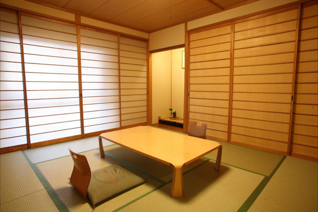 Yubaraonsen Yubaranoyado Komeya Maniwa Exterior foto
