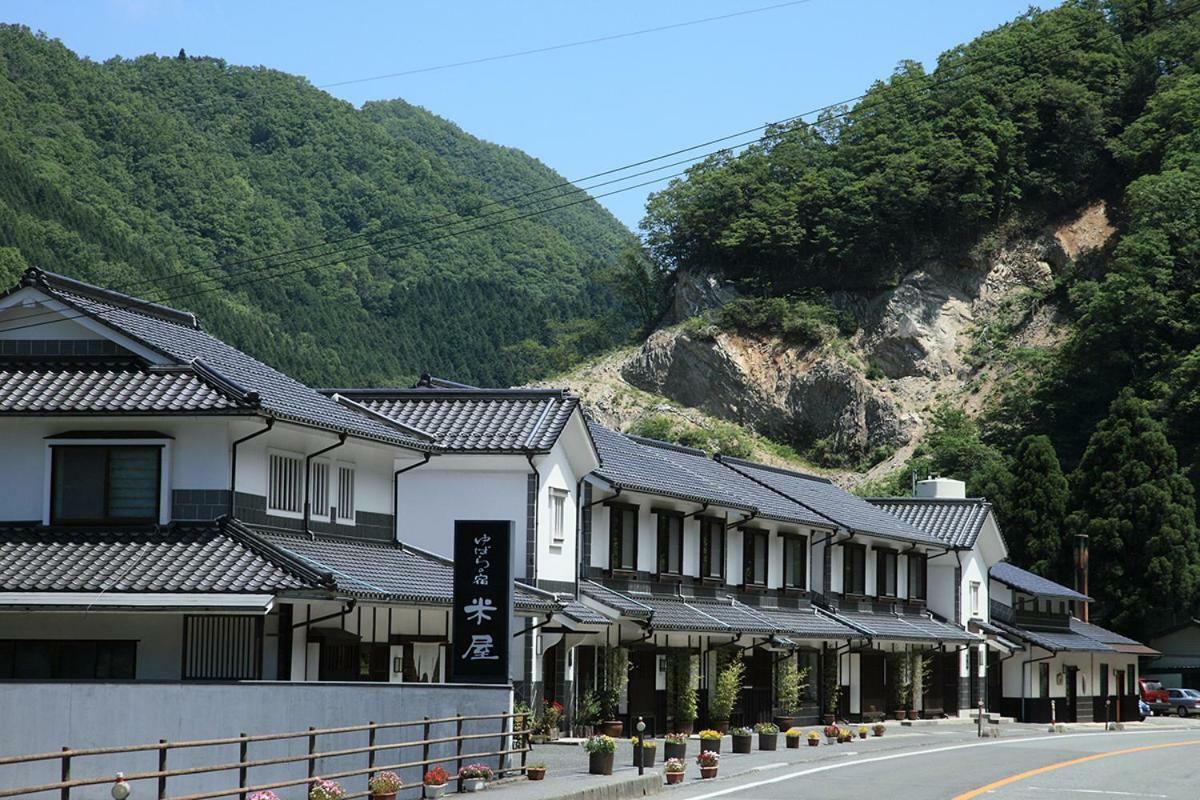 Hotel Yubaraonsen Yubaranoyado Komeya Maniwa Exterior foto